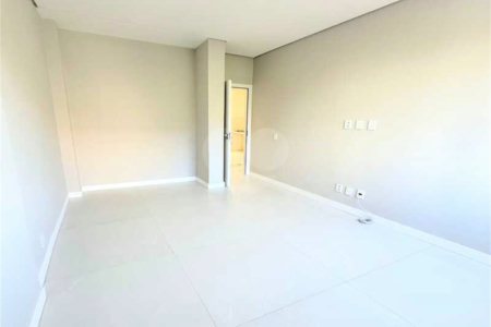 Apartamento à venda com 3 quartos, sendo 1 suíte, em Laranjeiras, Rio de Janeiro, RJ