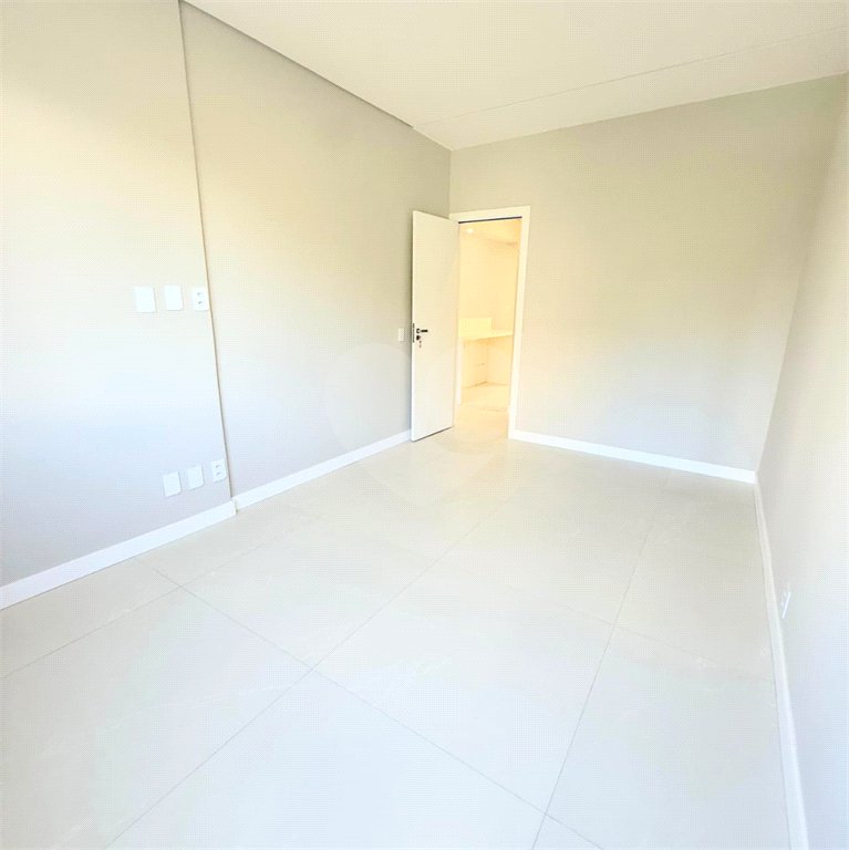 Apartamento à venda com 3 quartos, sendo 1 suíte, em Laranjeiras, Rio de Janeiro, RJ