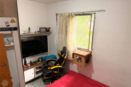 Casa à venda com 2 quartos no condomínio Dora, Guarulhos - SP