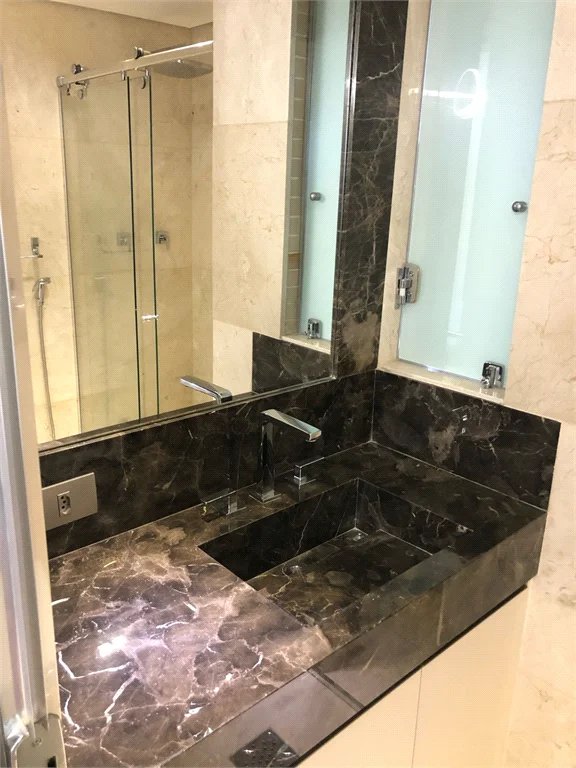 Apartamento à venda com 4 suítes em Vila Suzana, São Paulo, SP