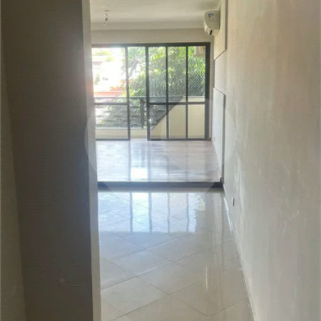 APARTAMENTO À VENDA NO EDIFÍCIO PRINCESA DANIELA | 135 M² | 3 DORMITÓRIOS | 3 VAGAS