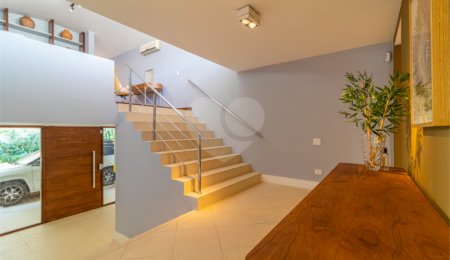 Casa à venda com 4 suítes em Campo Belo, São Paulo, SP