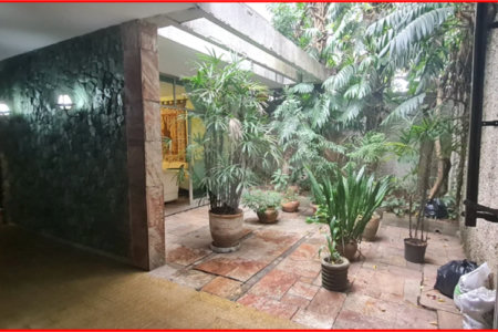 Sobrado à venda com 4 quartos, sendo 1 suíte, em Indianópolis, São Paulo, SP