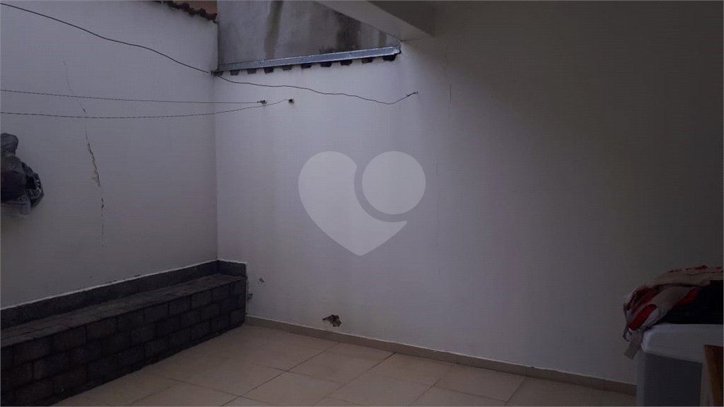 Sobrado à venda com 3 quartos, sendo 1 suíte,  em Vila Caputera, Mogi das Cruzes, SP