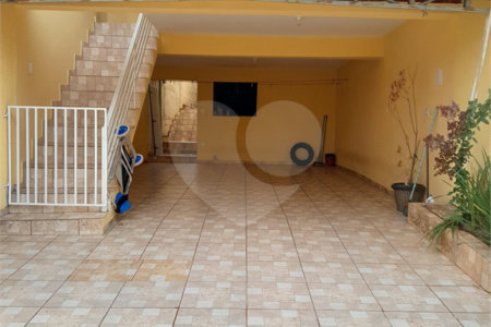Casa à venda com 3 quartos, sendo 1 suíte, em Vila Moraes, Mogi das Cruzes, SP