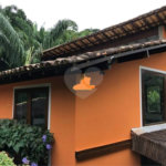 Casa à venda com 4 quartos, sendo 2 suítes,  em Barra Velha, Ilhabela, SP