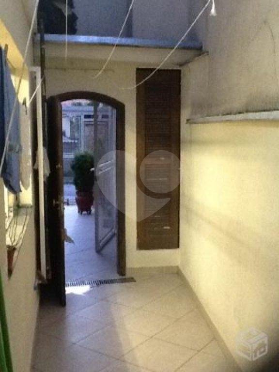 Casa à venda com 3 quartos, sendo 1 suíte,  no condomínio Praça Doutor José Augusto César,12, São Paulo - SP