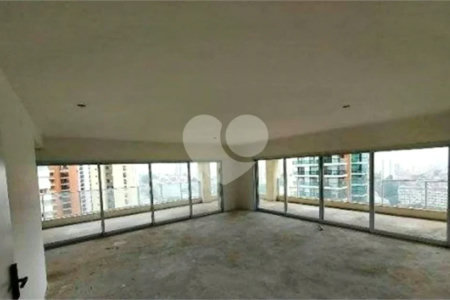 Apartamento à venda com 4 suítes em Santana, São Paulo, SP