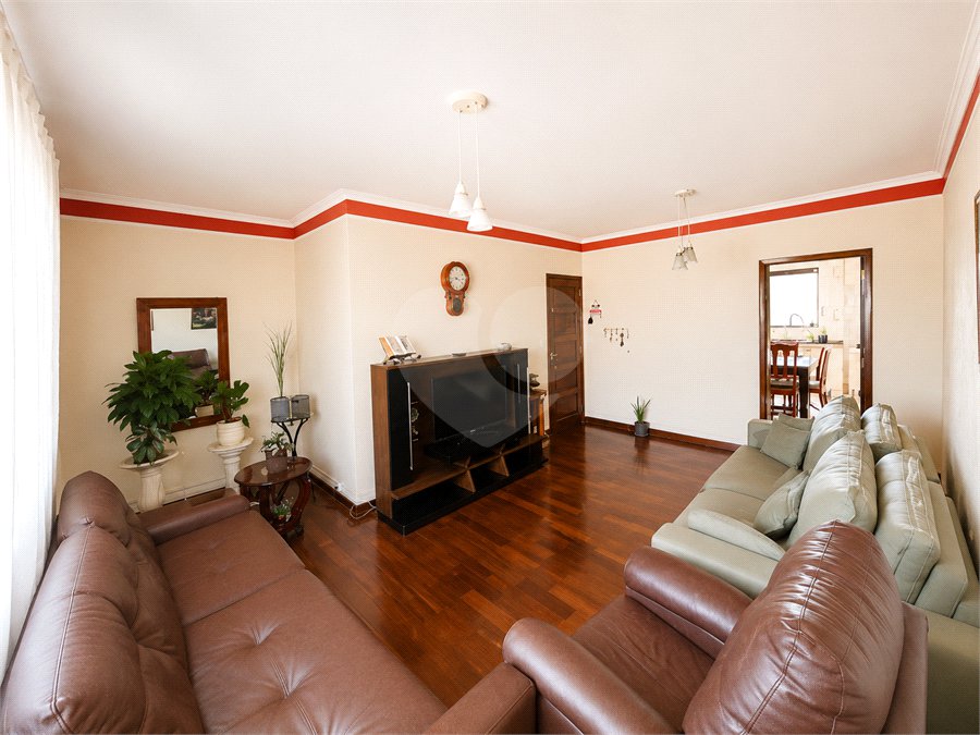 Apartamento à venda com 3 quartos, sendo 1 suíte,  em Vila Hortência, Sorocaba, SP