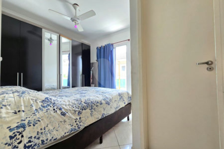 Casa à venda com 3 quartos, sendo 1 suíte, no condomínio Rafaela I, São Paulo - SP