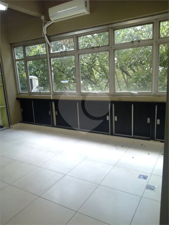 Sala para alugar em Vila Pirajussara, São Paulo, SP