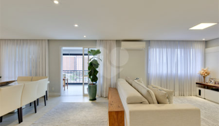 Apartamento à venda com 4 quartos, sendo 3 suítes, em Granja Julieta, São Paulo, SP