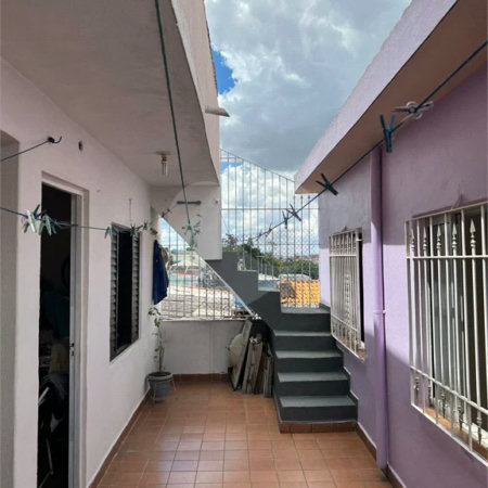 Casa à venda com 3 quartos, sendo 1 suíte, em Vila Medeiros, São Paulo, SP