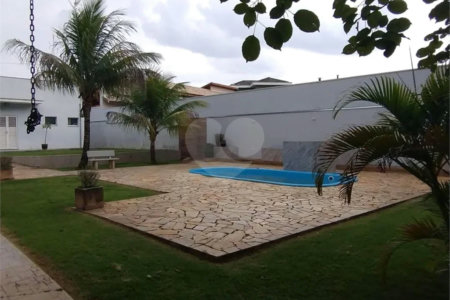 Casa à venda com 3 quartos, sendo 1 suíte, no condomínio Horizonte Azul I, Itupeva - SP
