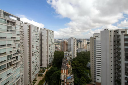 Duplex à venda com 2 suítes em Jardim Londrina, São Paulo, SP