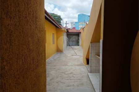 Casa Térrea à venda com 5 quartos em Barra Funda, São Paulo, SP