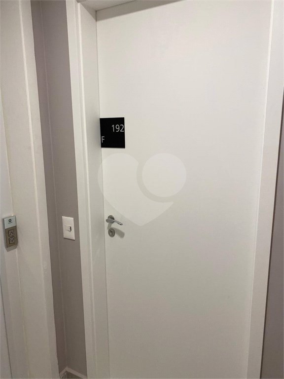 Apartamento à venda com 3 suítes em Jardim Caboré, São Paulo, SP