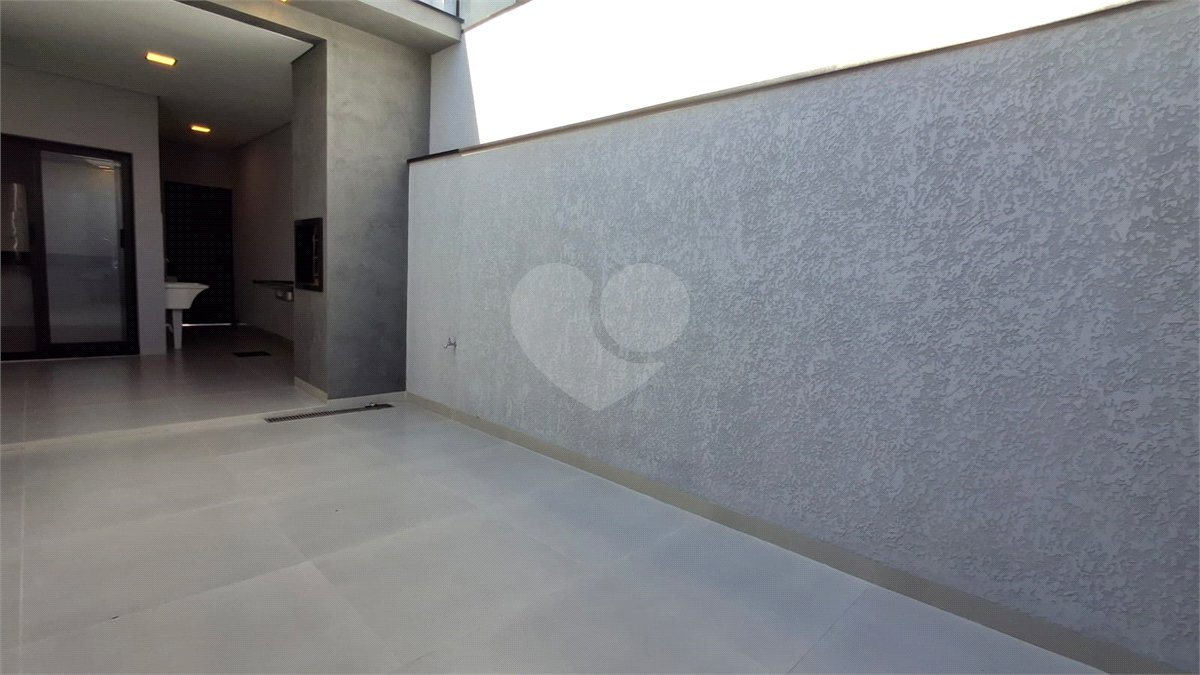 Casa à venda com 3 quartos, sendo 1 suíte, no condomínio Jardim Residencial Villagio Ipanema I, Sorocaba - SP