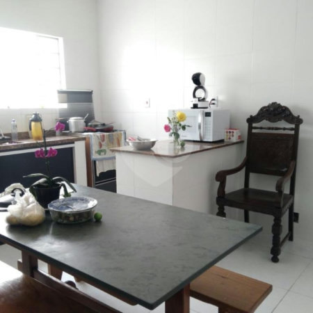 Casa à venda com 3 quartos, sendo 1 suíte,  em Chora Menino, São Paulo, SP