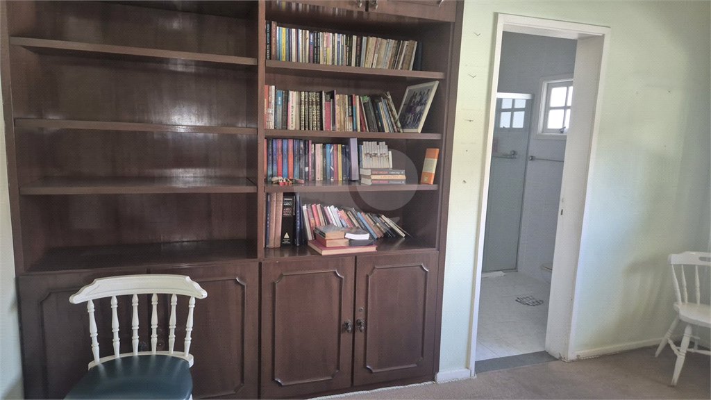 Casa à venda com 4 quartos, sendo 3 suítes,  no condomínio Chácara das Rosas, São Paulo - SP