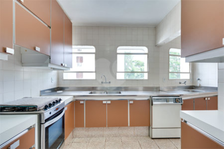 Apartamento à venda com 4 quartos, sendo 2 suítes, em Granja Julieta, São Paulo, SP