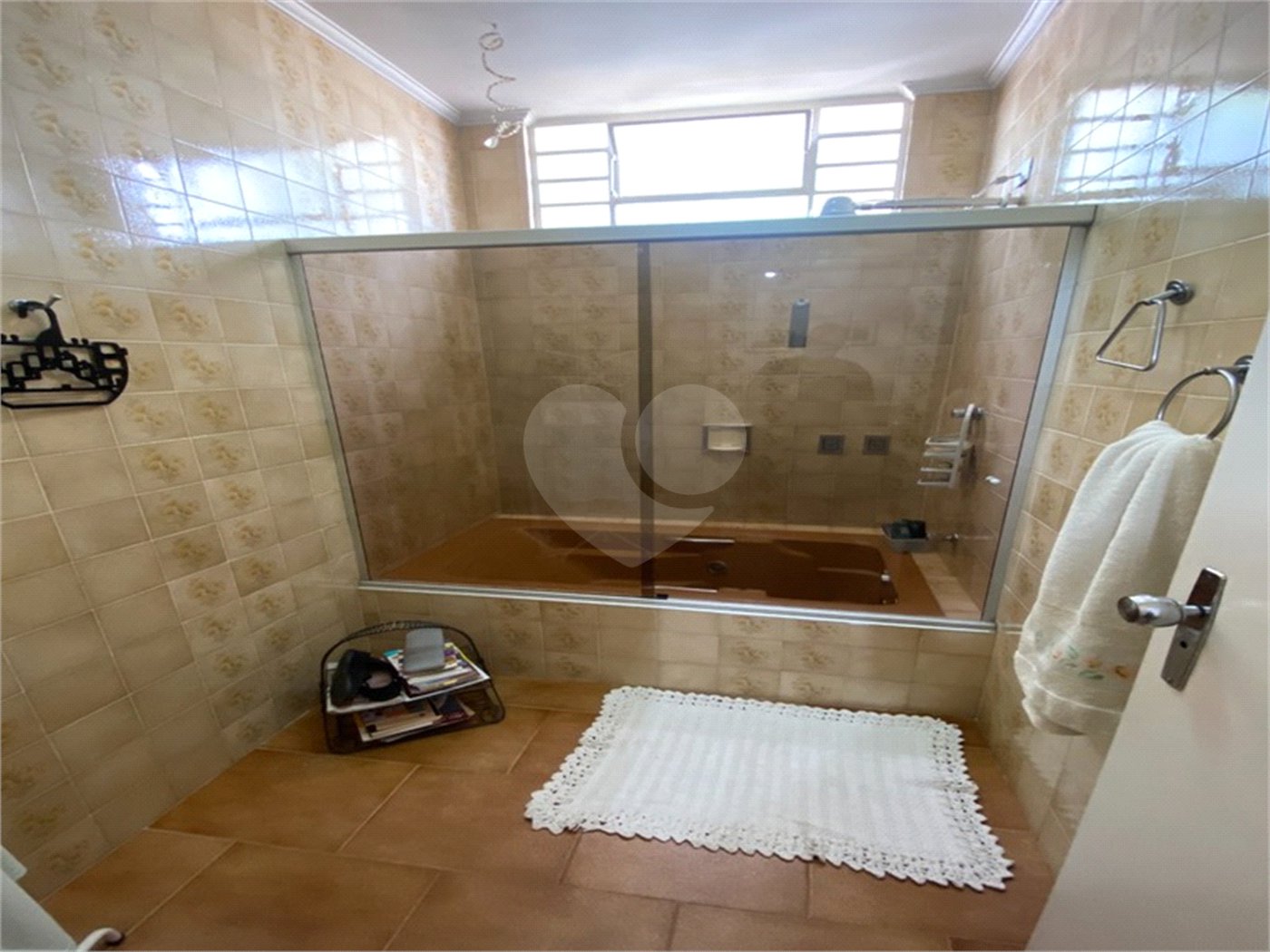Casa à venda com 5 quartos, sendo 3 suítes, em Vila Almeida, Indaiatuba, SP