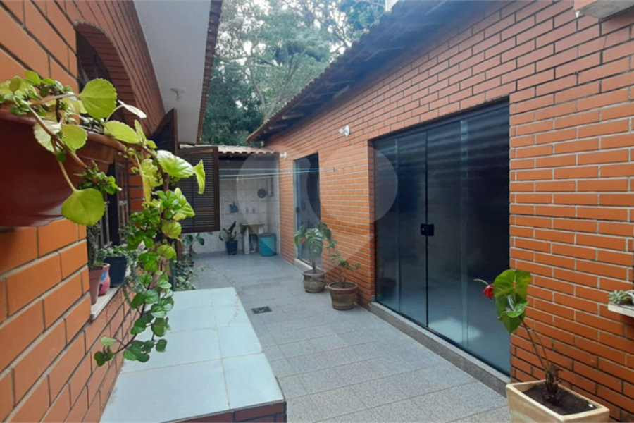 Casa à venda com 3 quartos, sendo 1 suíte, em Jaçanã, São Paulo, SP