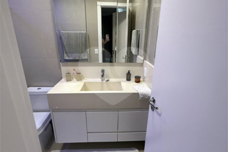 Casa à venda com 4 quartos, sendo 3 suítes,  no condomínio Aromaz, São Bernardo do Campo - SP