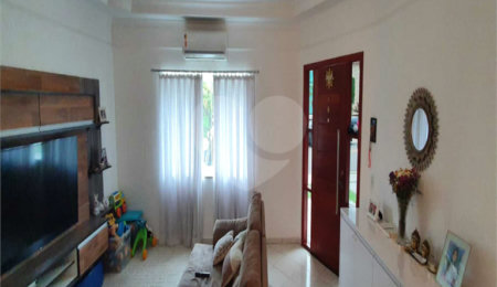 Casa à venda com 3 suítes no condomínio Portal dos Ipês, Indaiatuba - SP