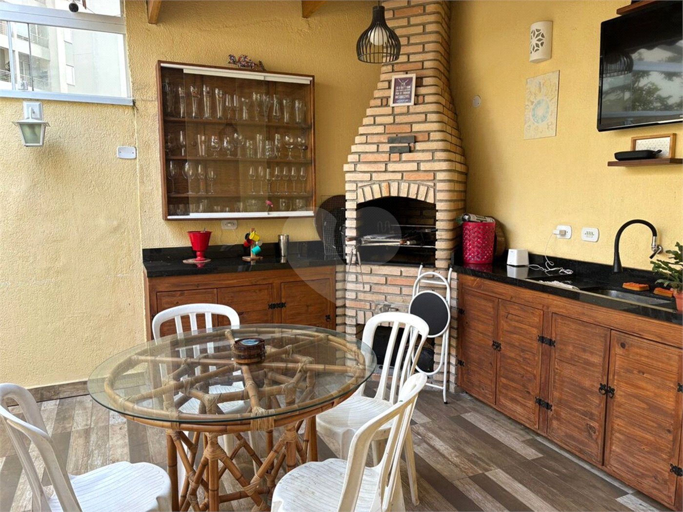 Casa à venda com 3 quartos, sendo 1 suíte, no condomínio Villagio Vicino, São Paulo - SP