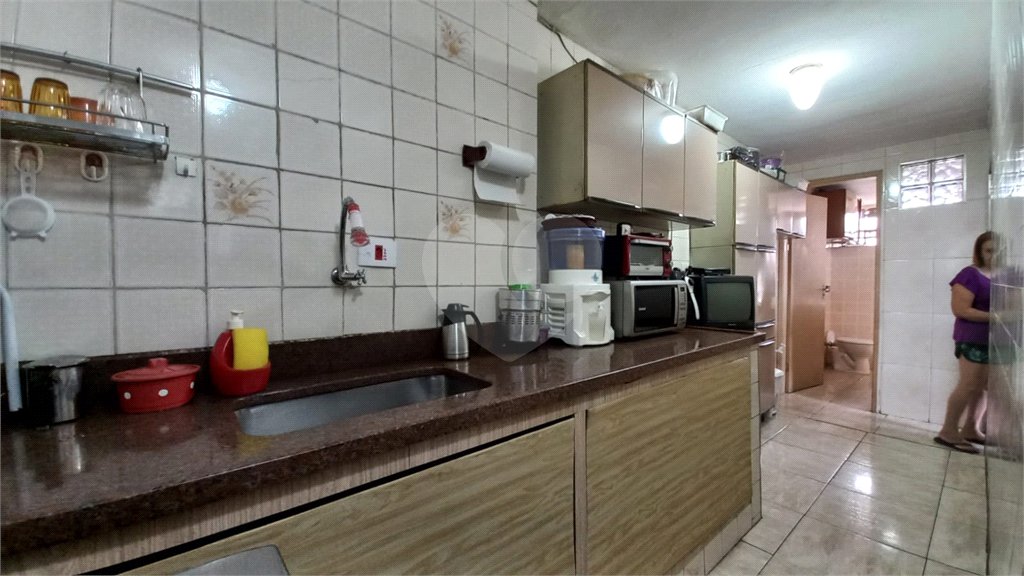 Sobrado à venda com 6 quartos, sendo 1 suíte,  em Vila Medeiros, São Paulo, SP
