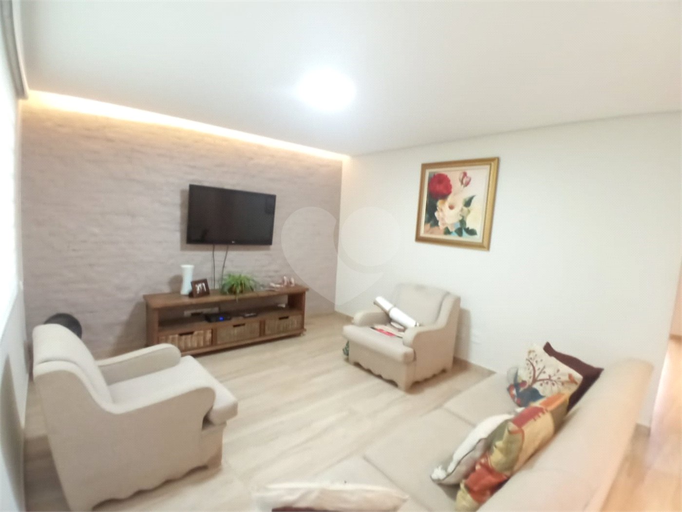 Casa Térrea à venda com 3 quartos, sendo 2 suítes, em Água Fria, São Paulo, SP