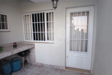 Sobrado à venda com 5 quartos, sendo 1 suíte, em Vila Maria Alta, São Paulo, SP