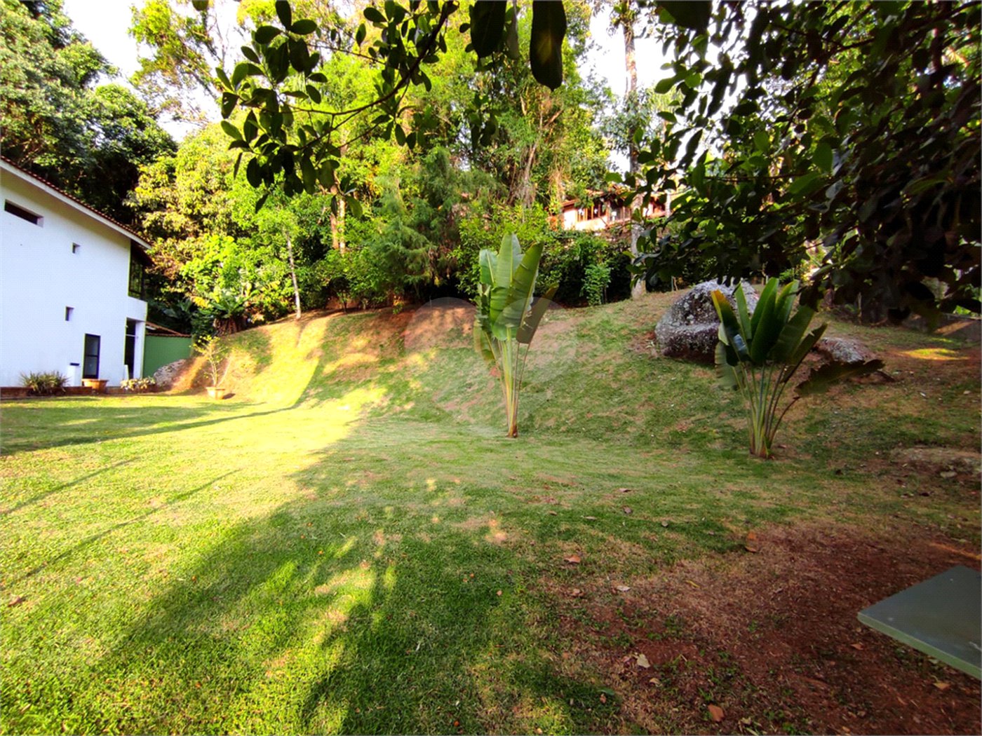 Sobrado à venda com 3 quartos, sendo 1 suíte, em Serra da Cantareira, Mairiporã, SP