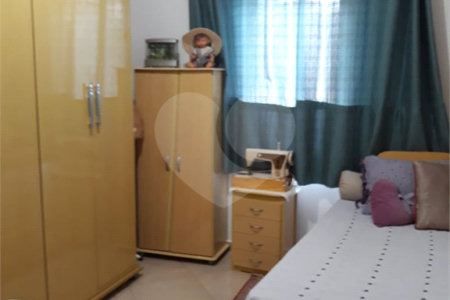Sobrado à venda com 4 quartos, sendo 2 suítes, em Jardim dos Pinheiros, Atibaia, SP