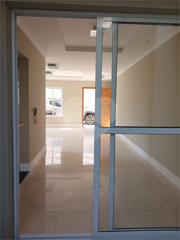 Casa à venda com 3 quartos, sendo 1 suíte, no condomínio Residencial Belle Ville Itaycy, Indaiatuba - SP