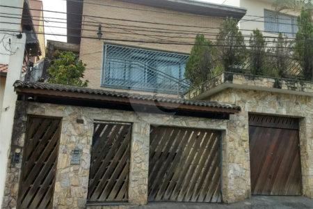 Sobrado à venda com 3 quartos, sendo 1 suíte, em Jardim Franca, São Paulo, SP