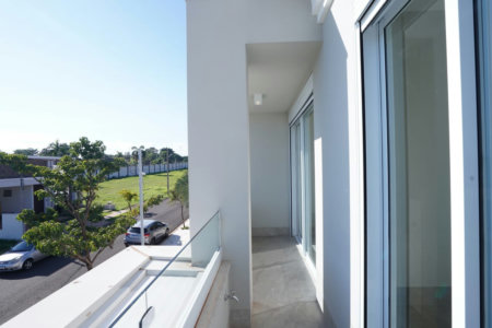 Casa à venda com 4 quartos, sendo 1 suíte, em Parque Residencial Mart Ville, Presidente Prudente, SP
