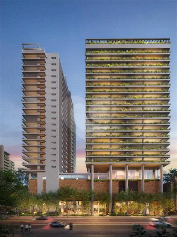 Apartamento à venda com 3 suítes em Indianópolis, São Paulo, SP