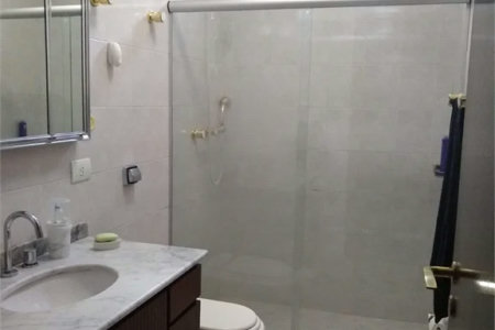 Casa à venda com 3 quartos, sendo 1 suíte, em Jardim Bonfiglioli, São Paulo, SP