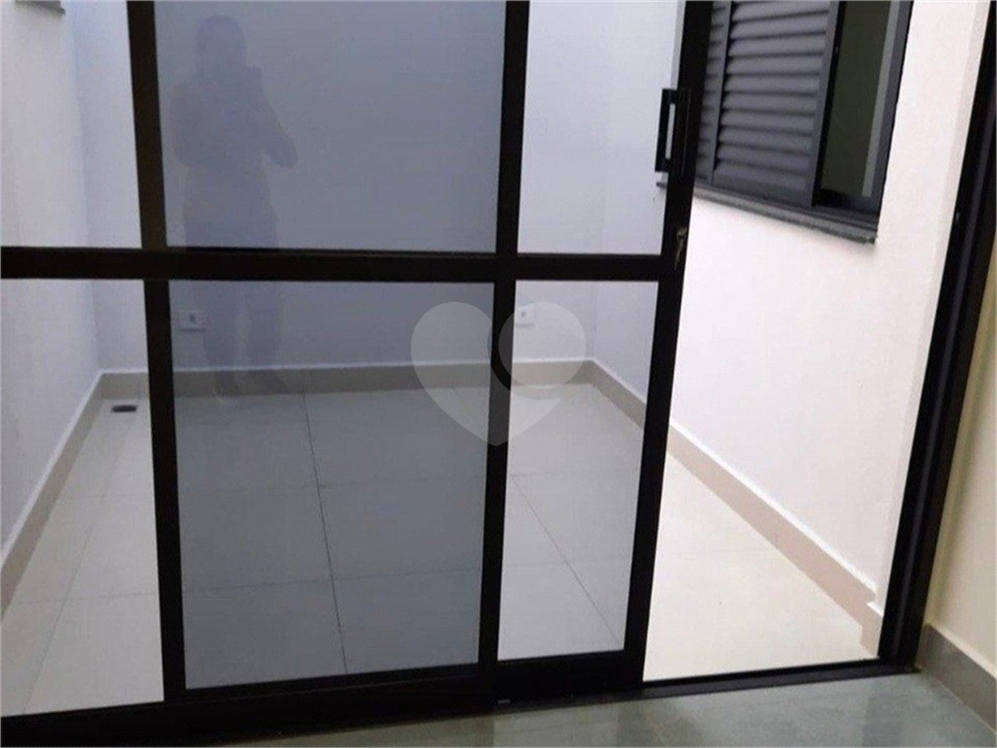 Casa à venda com 3 quartos, sendo 1 suíte, no condomínio Horto Florestal Villagio, Sorocaba - SP