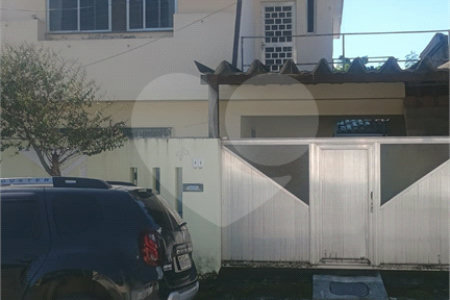 Casa à venda com 4 quartos em Campo Grande, Rio de Janeiro, RJ