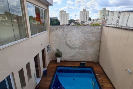 Sobrado à venda com 4 quartos, sendo 1 suíte, em Jabaquara, São Paulo, SP