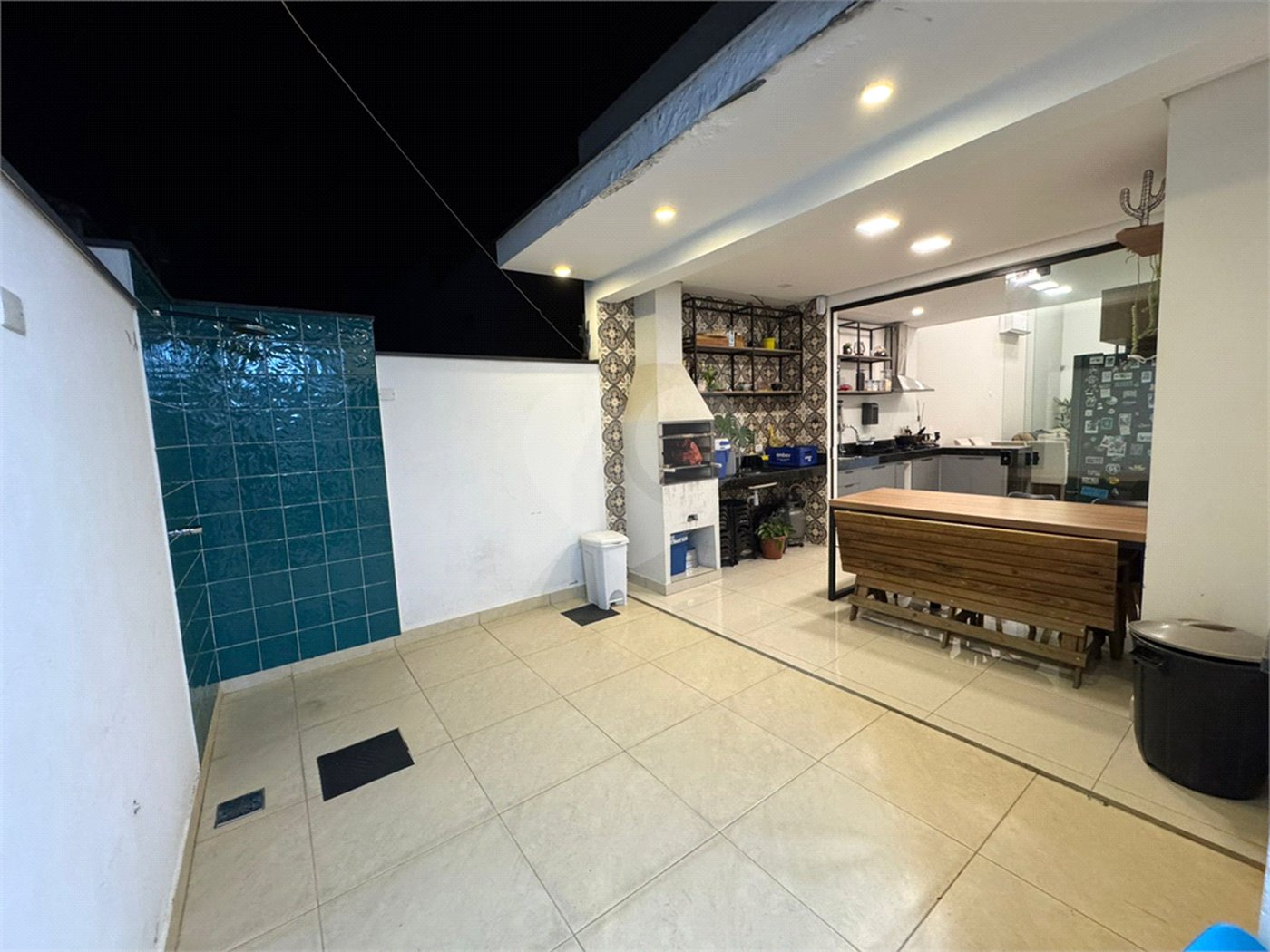 Casa à venda com 3 quartos, sendo 1 suíte, no condomínio Terras de São Francisco, Sorocaba - SP