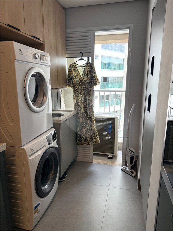 Apartamento à venda com 2 quartos, sendo 1 suíte,  em Vila Mogilar, Mogi das Cruzes, SP