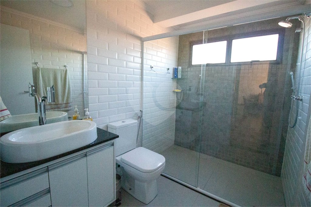 Apartamento à venda com 3 quartos, sendo 1 suíte,  no Centro, Mairinque, SP