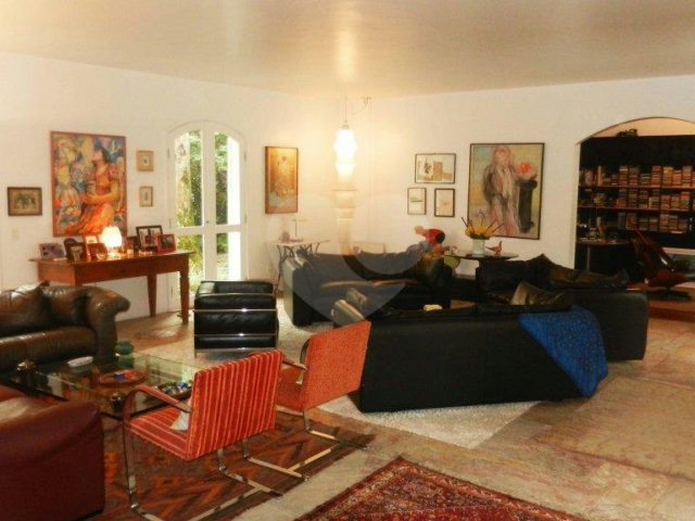Casa Térrea à venda com 4 suítes em Alto da Boa Vista, São Paulo, SP