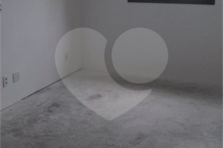 Apartamento à venda com 3 suítes em Santana, São Paulo, SP