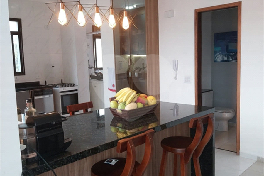 Apartamento à venda com 4 quartos, sendo 1 suíte, em Alto da Lapa, São Paulo, SP