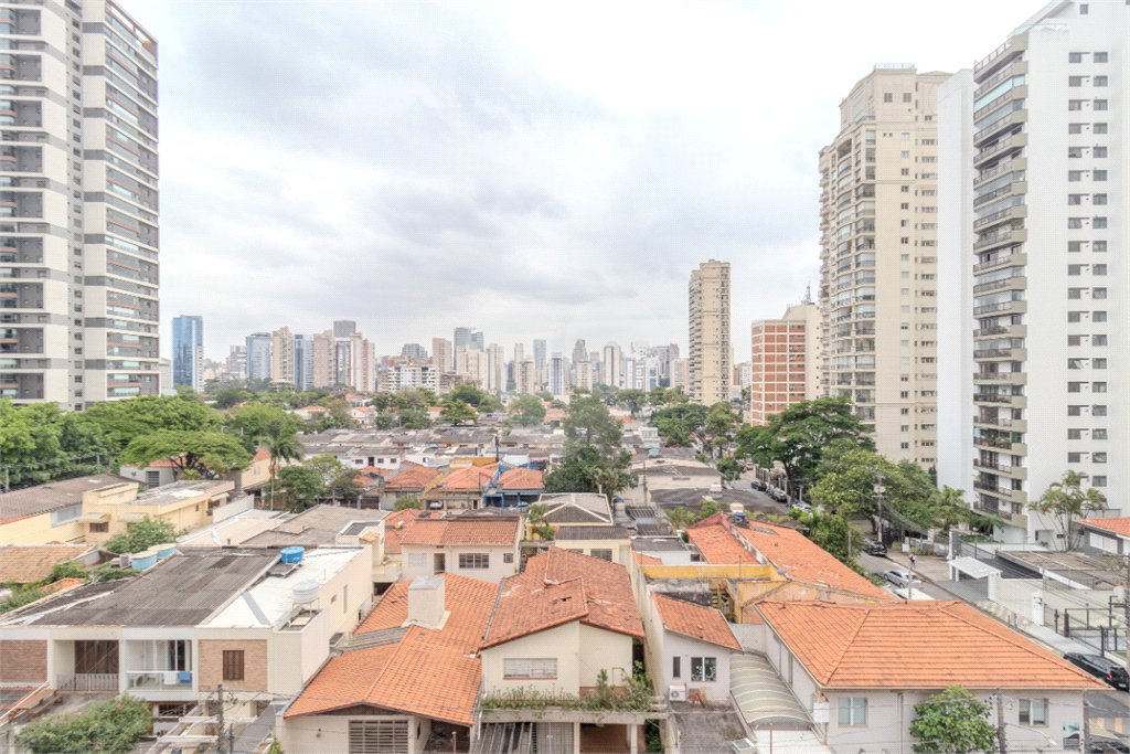Apartamento à venda com 3 suítes em Brooklin, São Paulo, SP